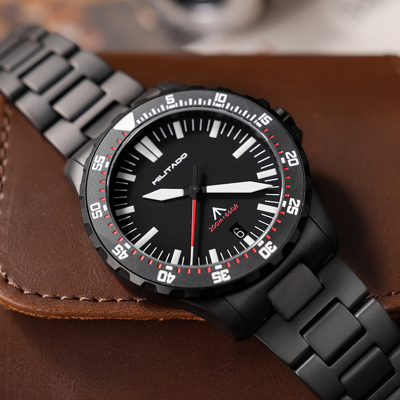 ミリタード ML16 新しい PVD ​​クォーツ時計 VH - Rolex Watch Submariner のレビューと価格